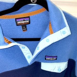 Blue Patagonia quarter button sweatshirt